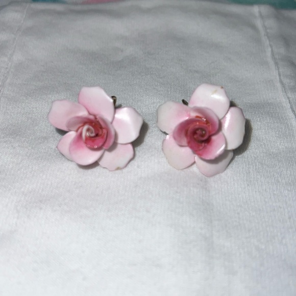 Vintage Denton England 1950 screwback earrings - Picture 1 of 2